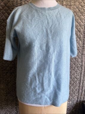 Saks Fifth Avenue Black Label Pale Blue Crewneck Knit Top 100%Cashmere